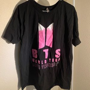 BTS World Tour Love Yourself T-Shirt Unisex Large